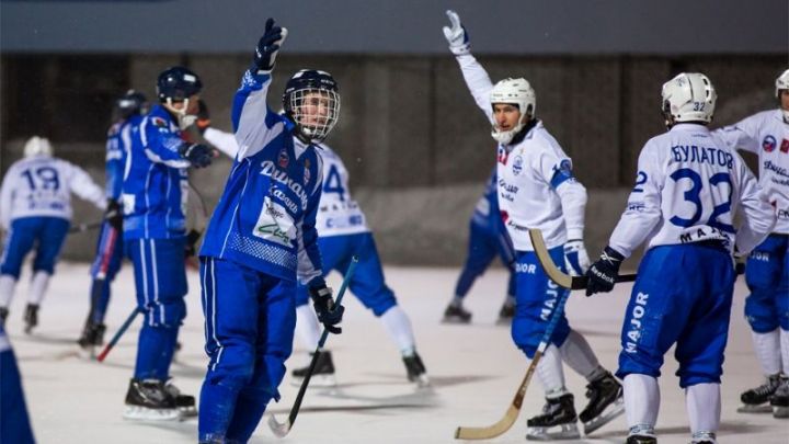 ХК «Динамо» выиграл чемпионат Казани среди мужских команд