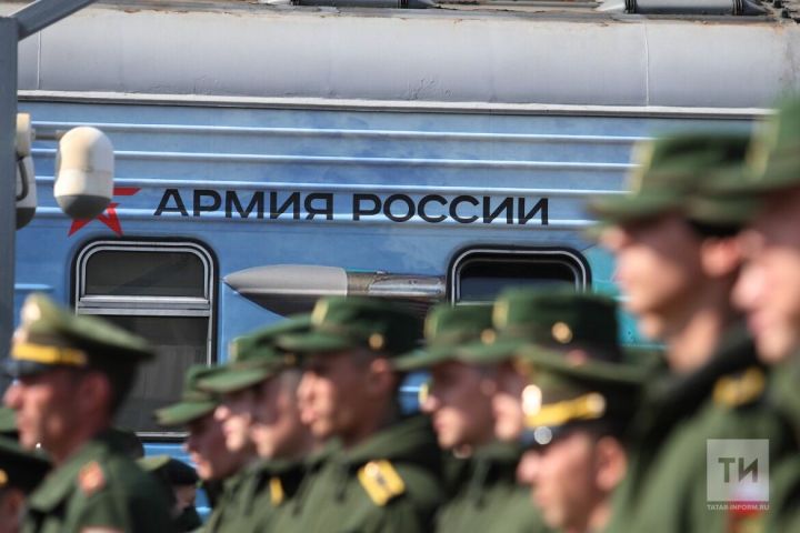 ДОСААФ РТ заплатит 105 тысяч рублей контрактникам по востребованным специальностям