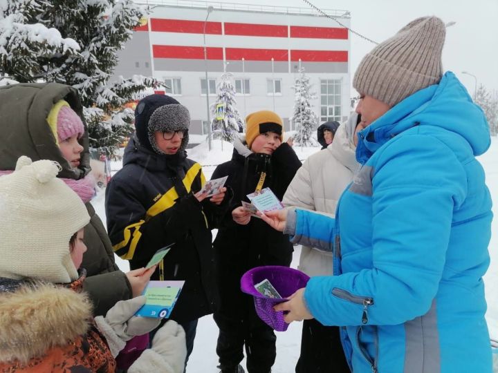 В Верхнем Услоне сотрудники библиотеки провели развлекательно-познавательное мероприятие