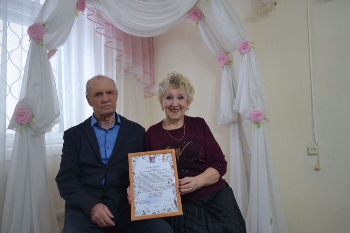 Супруги Бизяевы из Нижнего Услона встретили золотой юбилей свадьбы