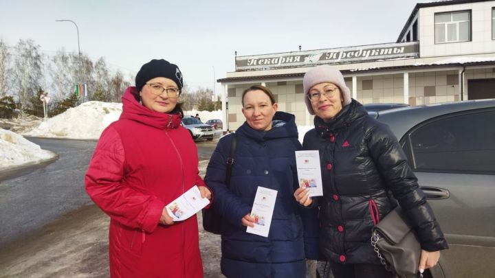 Сотрудники библиотеки напомнили сельчанам о вреде наркотиков