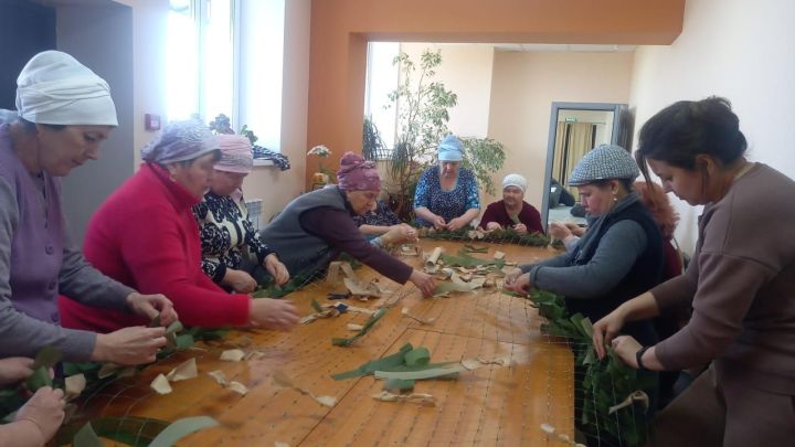 Барысы да фронт өчен