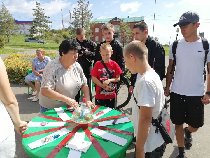 В Верхнем Услоне библиотекари провели программу «Моя Родина – мой Татарстан»