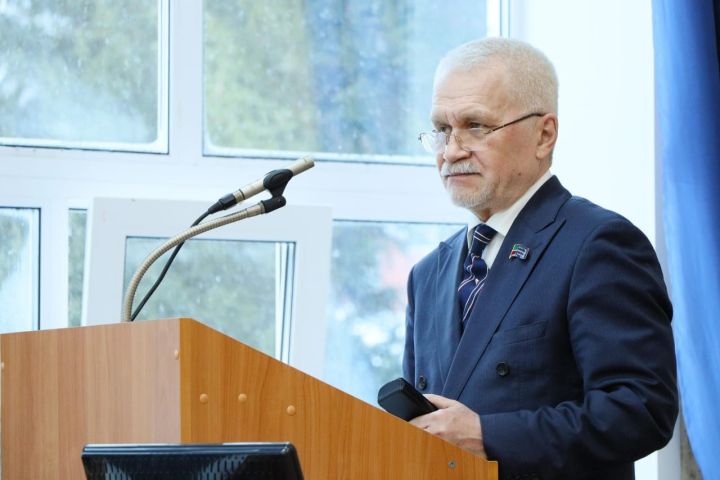 Үзәк хастаханә 2024 елның эш нәтиҗәләре белән бүлеште