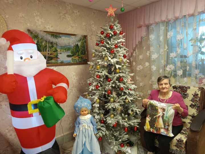 Активистка Верхнеуслонского Дом-интерната отметила день рождения