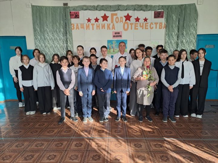 Осенний аккорд: в Тат.Бурнашеве прошел концерт, где зрители стали артистами