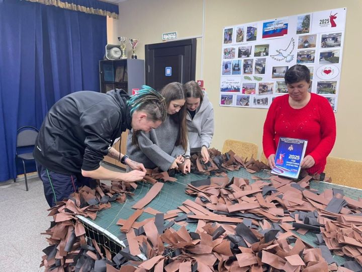 Мәмәтхуҗаның яшь волонтерлары активлык күрсәтә