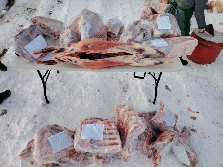 Фермеры Верхнеуслонского района собрали мясо и гречку для участников СВО