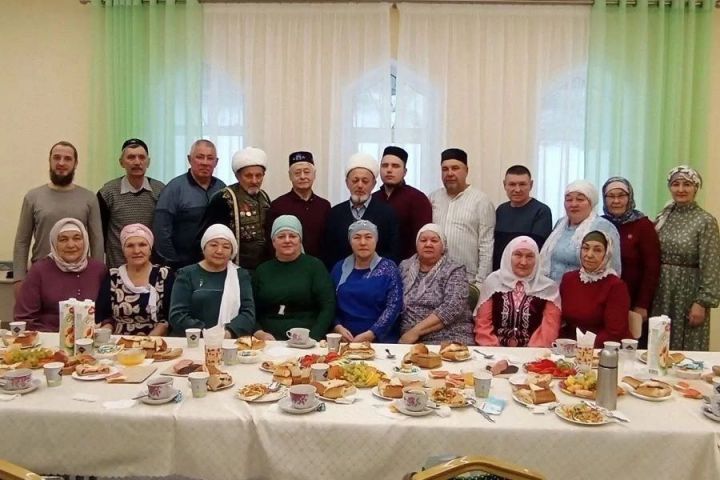 В Верхнем Услоне в мечети прошел «Коръән ашы» для семей участников СВО