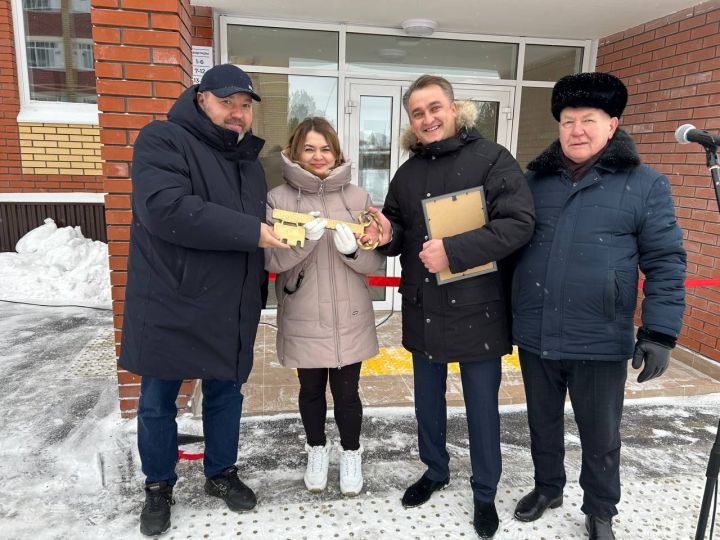 В Верхнем Услоне сдали новый дом для участников социальной ипотеки