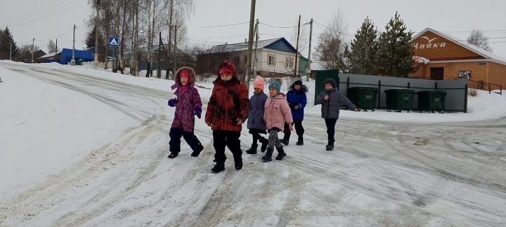 Перекрёстки и безопасность на дороге: важные уроки для школьников