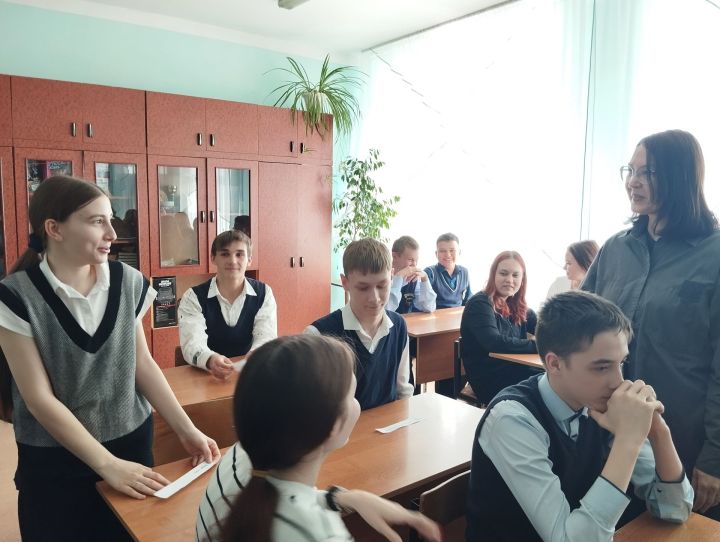 Школьники Верхнеуслонского района познакомились с профессией экскурсовода