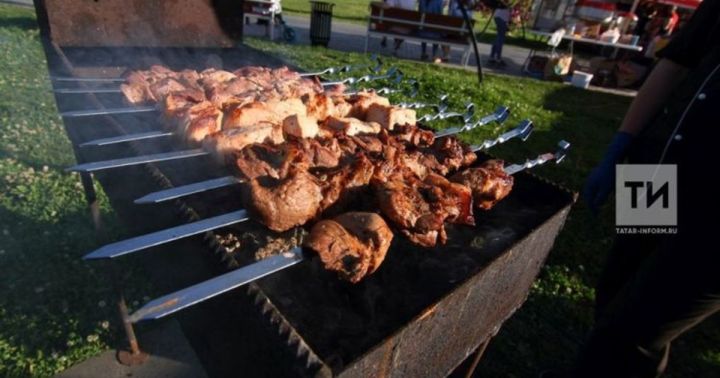 Шашлык: любимое лакомство или скрытая угроза здоровью?