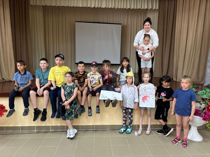 В Верхнеуслонском районе прошел необычный антитабачный мем-баттл