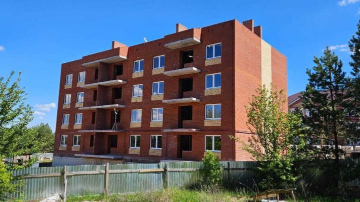 В Верхнем Услоне продолжается строительство нового многоквартирного дома