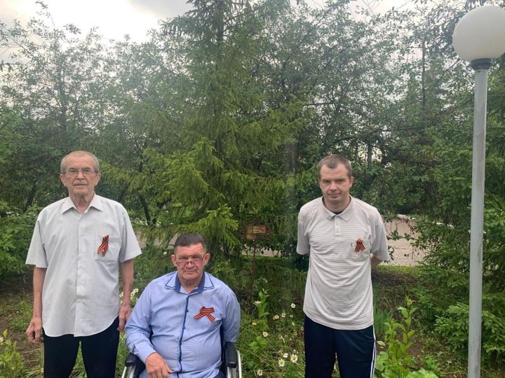 Верхнеуслонский интернат почтил память павших в Великой Отечественной войне