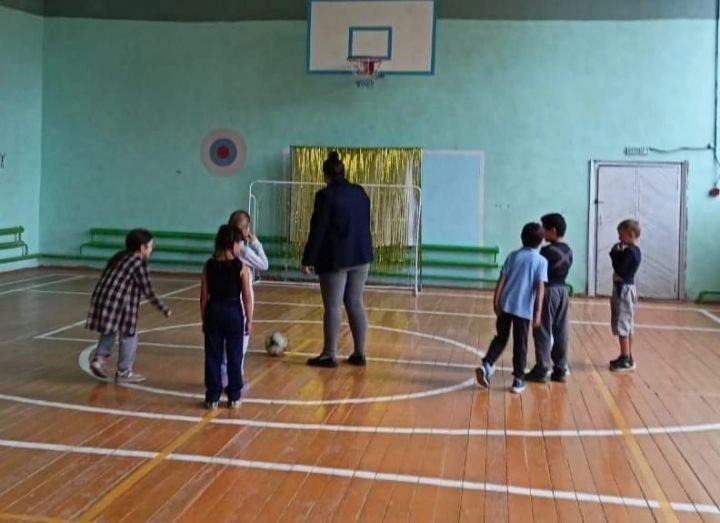 «Весёлые старты» зарядили печищинских школьников энергией и радостью