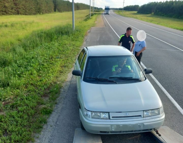 Нарушила все, что можно: в Верхнеуслонском районе задержана пьяный водитель