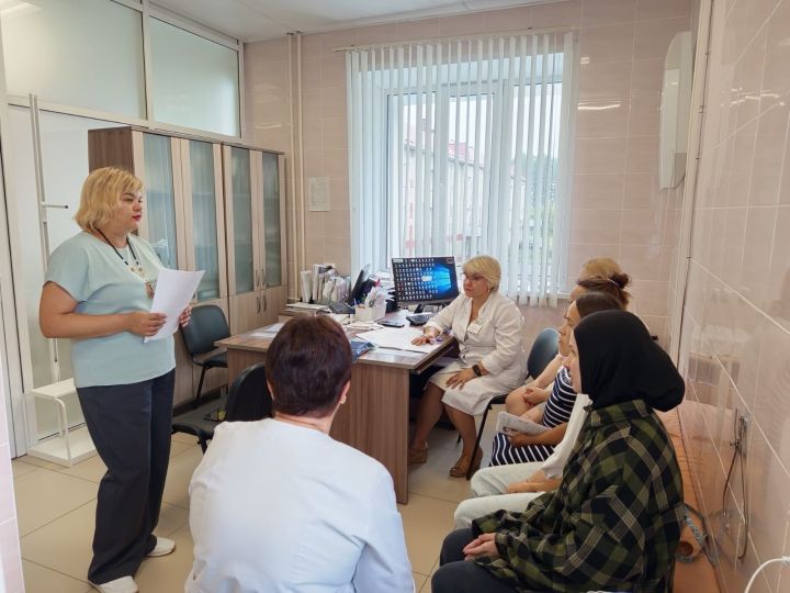 Будущие мамы Верхнеуслонского района узнали о пособиях и льготах