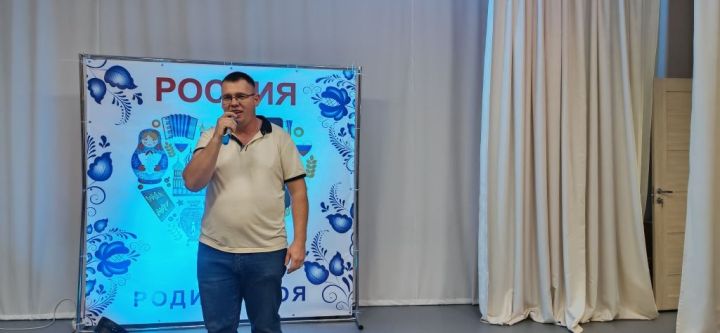 Квартирник с Александром Алексеевым прошел в Коргузинском ДК