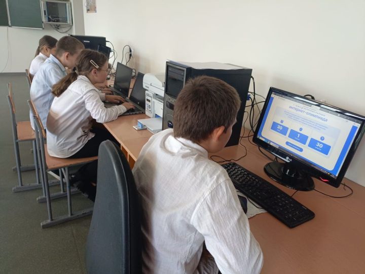 Республикада юл хәрәкәте кагыйдәләре буенча интернет-олимпиада бара