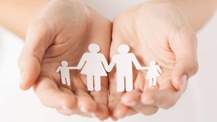 Росреестр разъяснил запрет на сделки с имуществом несовершеннолетних