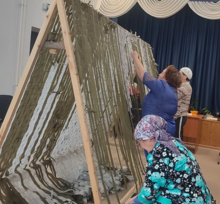 Бакча Сарайда Үзебезнекеләрне ташламыйлар