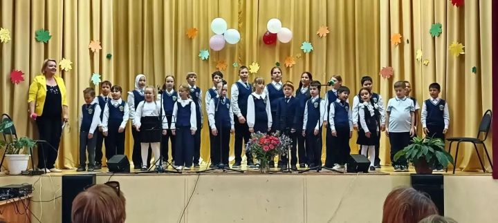 В Введенской Слободе прошел концерт для людей серебряного возраста
