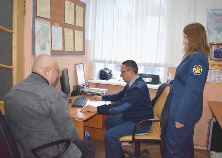Сотрудники УФСИН помогли пенсионеру из Верхнеуслонского района встать на ноги