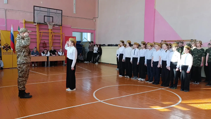 Районда балалар патриотик бәйгедә катнашты