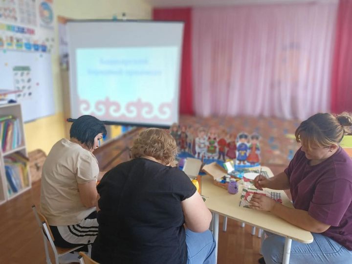 Октябрьскийда башкорт халкы яшәеше белән таныштылар